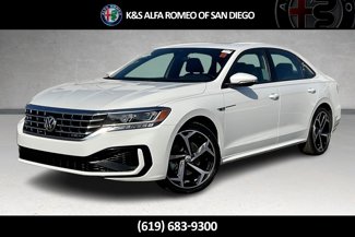 Used 2021 Volkswagen Passat 2.0T R-Line image 1