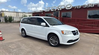 Used 2017 Dodge Grand Caravan SE image 1