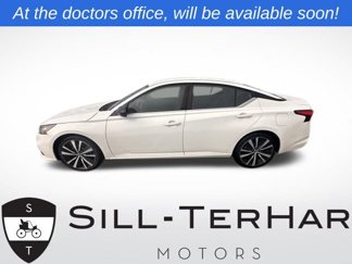 Used 2019 Nissan Altima 2.5 SR image 1