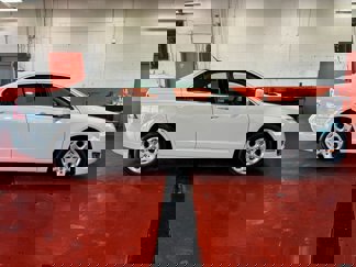 Used 2010 Ford Fusion SE image 1