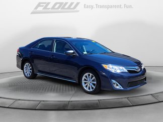 Used 2014 Toyota Camry XLE image 1