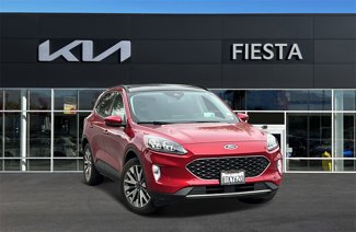 Used 2020 Ford Escape Titanium w/ Titanium Premium Package 2.0 image 1