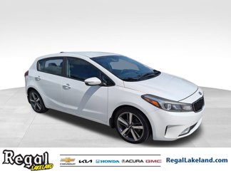 Used 2017 Kia Forte EX image 1