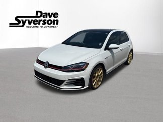 Used 2018 Volkswagen GTI SE image 1