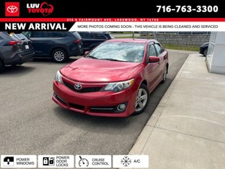 Used 2012 Toyota Camry SE image 1