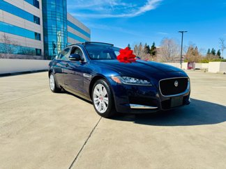 Used 2017 Jaguar XF Premium image 1