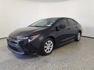 Used 2024 Toyota Corolla LE image 1