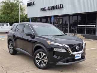 Used 2022 Nissan Rogue SV image 1