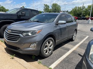 Used 2018 Chevrolet Equinox Premier image 1