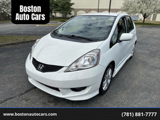 Used 2011 Honda Fit Sport image 1