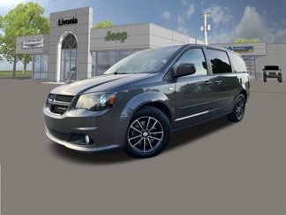 Used 2014 Dodge Grand Caravan SXT image 1