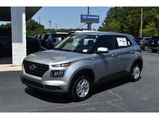 New 2025 Hyundai Venue SE video 1