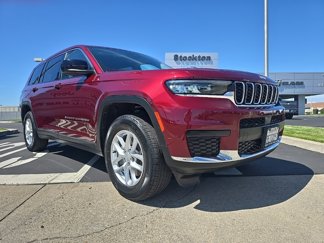 Used 2023 Jeep Grand Cherokee L Laredo w/ Luxury Tech Group I image 1