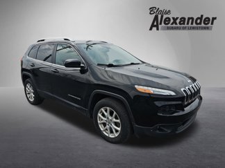 Used 2018 Jeep Cherokee Latitude Plus w/ Cold Weather Group image 1