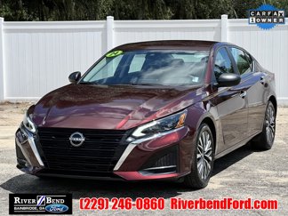 Used 2024 Nissan Altima 2.5 SV image 1
