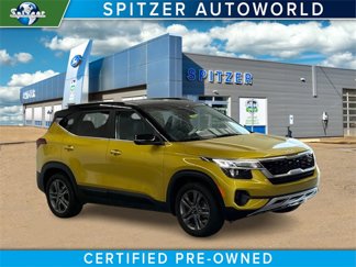 Used 2023 Kia Seltos S w/ Navigation Package image 1
