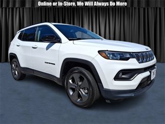 Certified 2022 Jeep Compass Latitude image 1