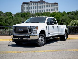 Used 2022 Ford F350 XLT image 1