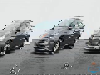 Used 2018 Toyota Prius Four image 1