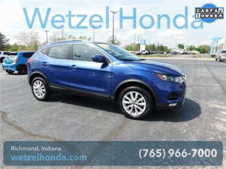 Used 2022 Nissan Rogue Sport SV image 1