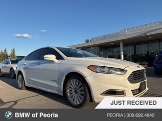 Used 2016 Ford Fusion SE image 1