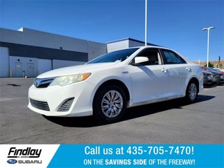 Used 2013 Toyota Camry LE image 1
