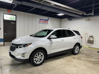 Used 2019 Chevrolet Equinox LT image 1