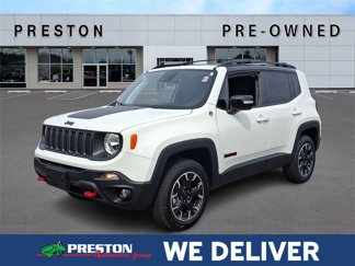 Used 2023 Jeep Renegade Trailhawk w/ Trailhawk Elite Group image 1