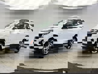 Used 2023 Chevrolet Equinox LS image 1