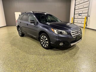 Used 2017 Subaru Outback 3.6R Limited image 1