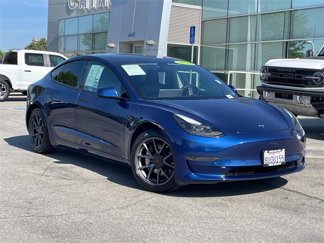 Used 2021 Tesla Model 3 Standard Range Plus image 1
