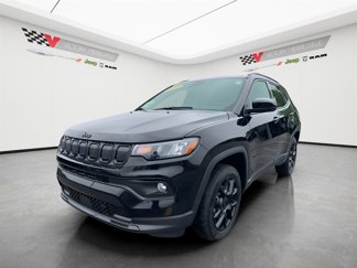 Certified 2022 Jeep Compass Altitude w/ Convenience Group image 1