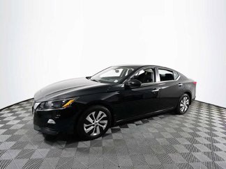 Certified 2022 Nissan Altima 2.5 S image 1