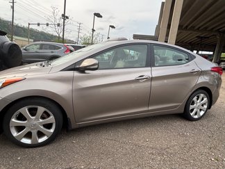 Used 2012 Hyundai Elantra Limited image 1