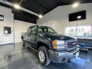 Used 2006 GMC Sierra 2500 W/T w/ Snow Plow Prep Package image 1