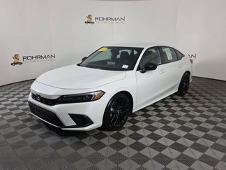 Used 2023 Honda Civic Sport image 1