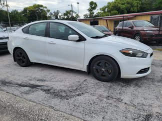 Used 2015 Dodge Dart SXT image 1