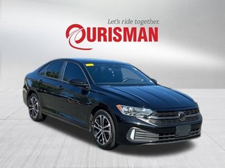 Used 2024 Volkswagen Jetta Sport image 1