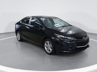 Used 2017 Chevrolet Cruze LT w/ Sun And Sound Package image 1