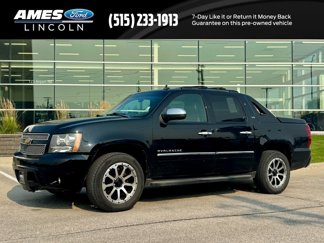 Used 2012 Chevrolet Avalanche LTZ image 1