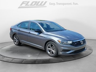 Certified 2021 Volkswagen Jetta R-Line w/ R-Line Cold Weather Package image 1