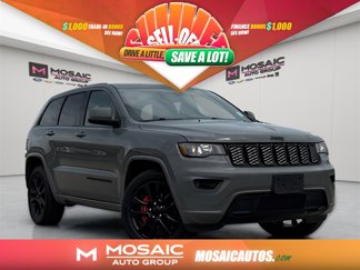 Used 2019 Jeep Grand Cherokee Altitude image 1