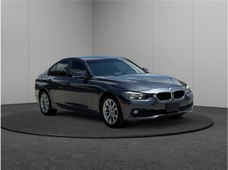 Used 2017 BMW 320i xDrive Sedan image 1