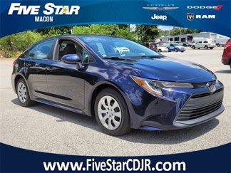 Used 2023 Toyota Corolla LE image 1