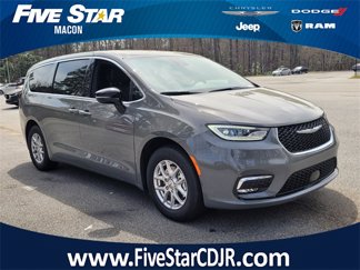 New 2025 Chrysler Pacifica Select image 1