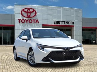 Used 2024 Toyota Corolla SE image 1
