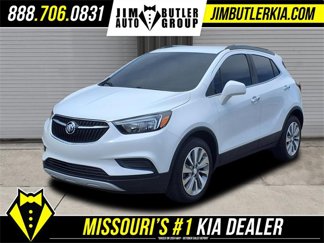 Used 2020 Buick Encore Preferred image 1