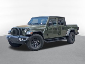 Used 2021 Jeep Gladiator Sport image 1