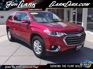Used 2020 Chevrolet Traverse LT image 1