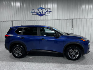 Used 2021 Nissan Rogue S image 1